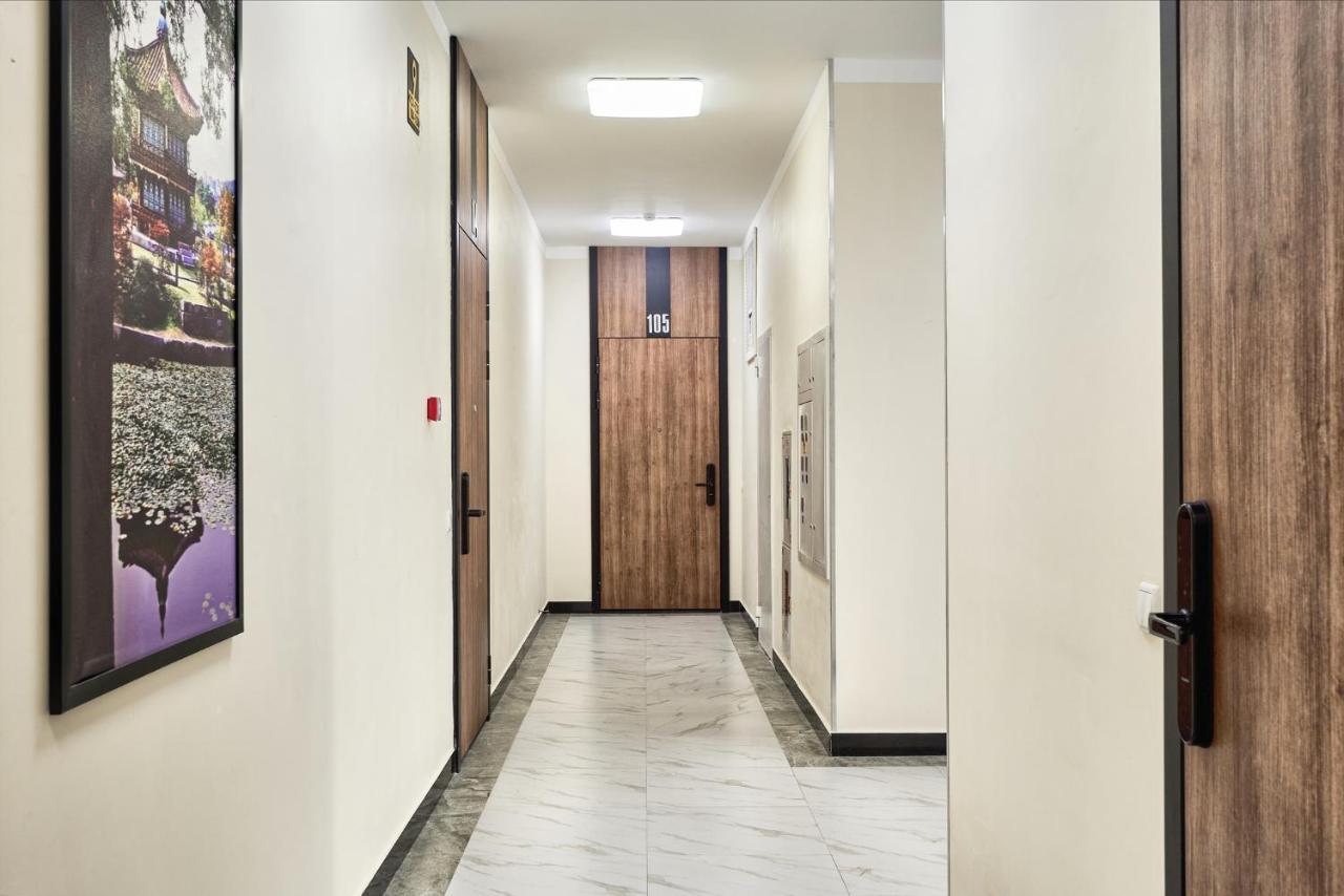 Raisson Aparthotel B172 Хан Шатыр Astana Exteriör bild